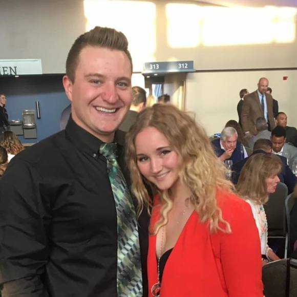 Meet your Posher, Nina - Picture 1 of 1